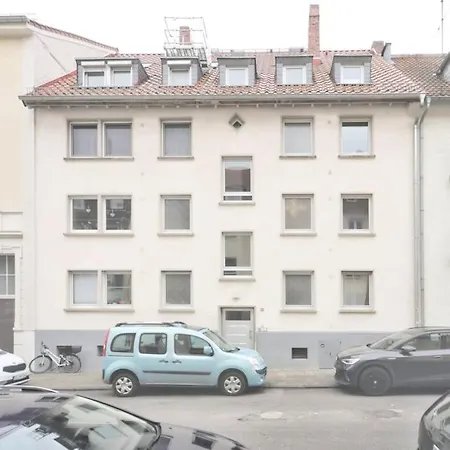 Exclusive In Prime Location Of Lägenhet